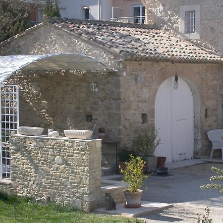 Le Mas Du Chat Bed and Breakfast Cavaillon Esterno foto