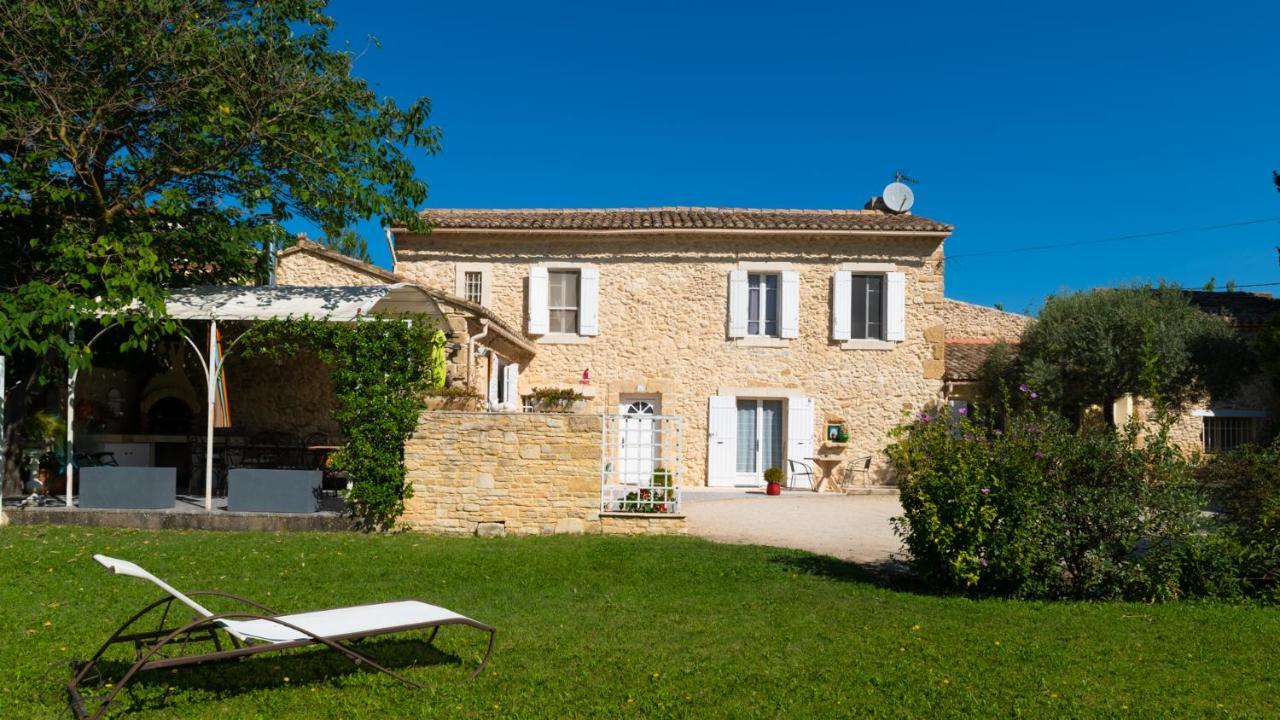 Le Mas Du Chat Bed and Breakfast Cavaillon Esterno foto